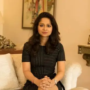 srishti dhir 1 1