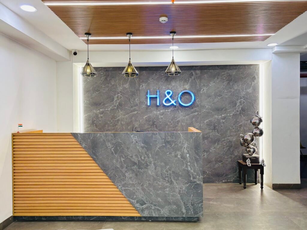 Hub & Oak